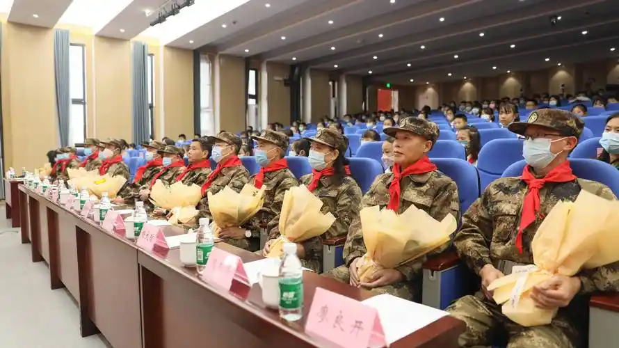 军心向童心 成都双流区少年军校开班啦