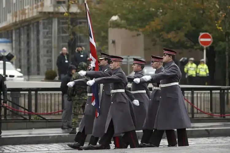 43 捷克举行捷克斯洛伐克成立100周年阅兵