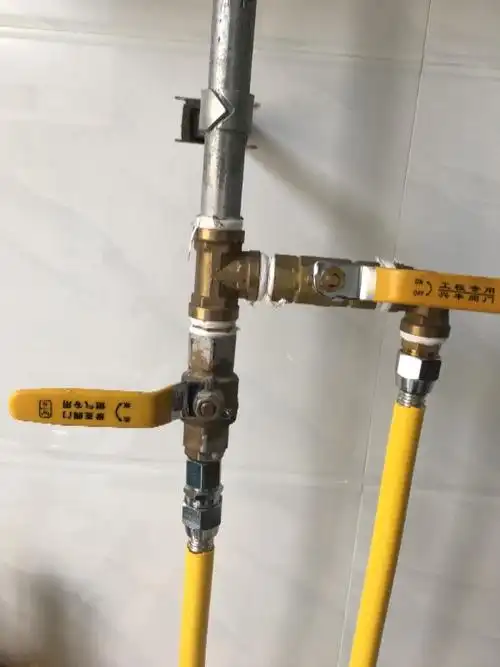 天然气这样是开还是关?