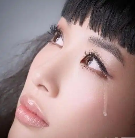 眼睛流泪是怎么回事该怎么办