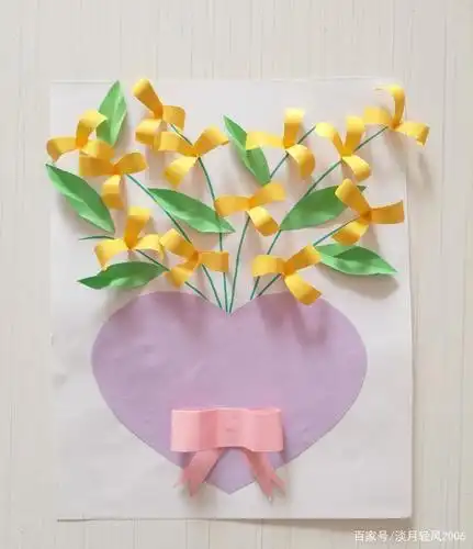 幼儿园手工,自己动手用卡纸做清新小花爱心贺卡,可以当手工作业