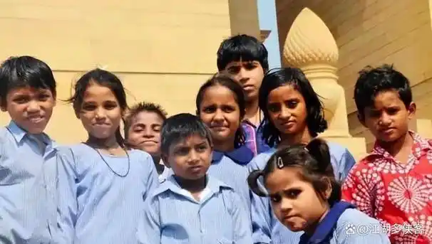 1425亿人口的印度普通人一个月的薪水到底有多少钱