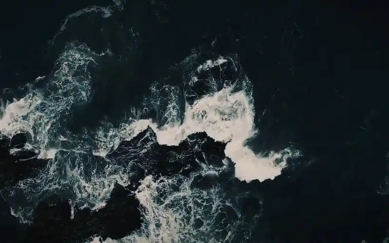 a72 超酷银白色海浪海水流动海洋海水海面景色手机壁纸动态壁纸歌舞