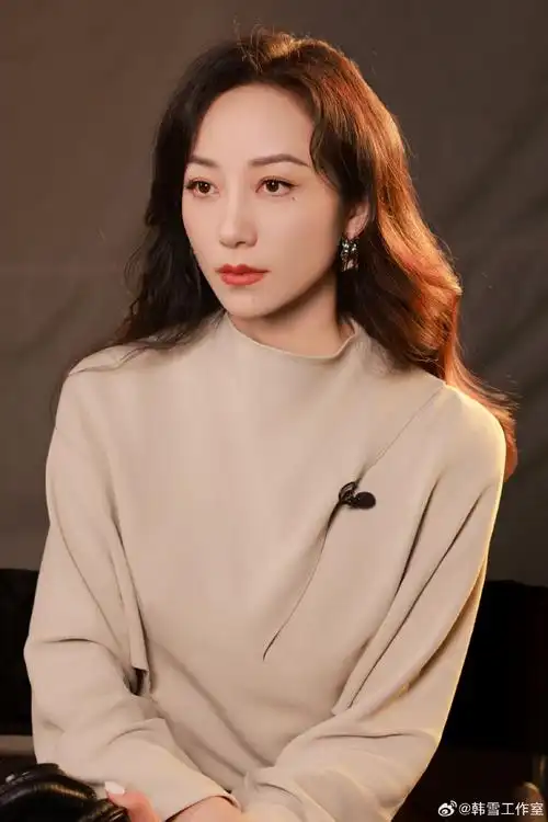 韩雪超话7615  演绎新经典,突破无极限!