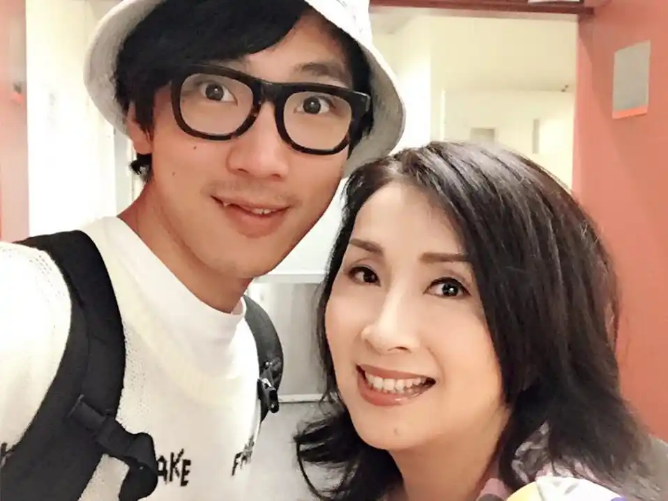 陈秀珠,1999年在美国生下儿子,可是孩子的生父却没人清楚.