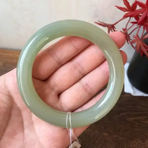 圈口约559mm天然和田玉手镯胖圆条青白玉玉石镯子女古风复古饰品
