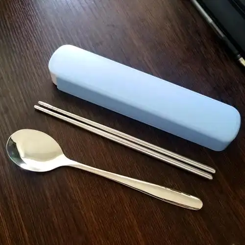 自热饭盒自加热饭神器一次性保温盒不插电发热包自热袋加热包专用