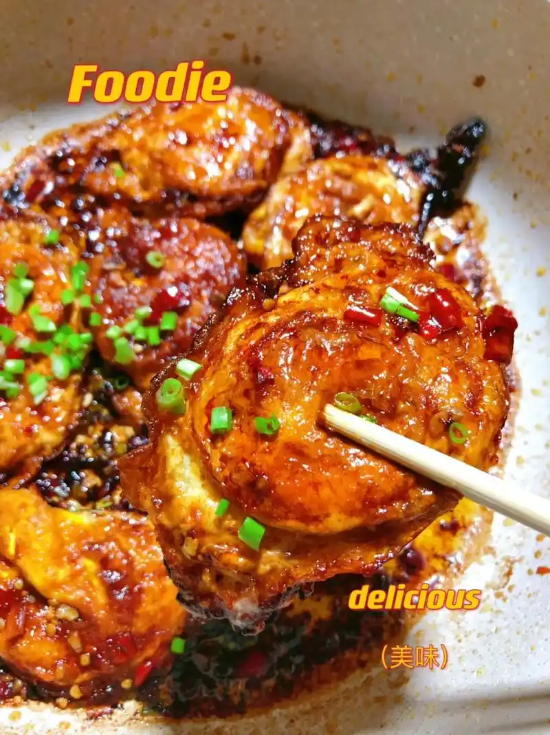 超级超级简单的6015红烧酱汁荷包蛋.