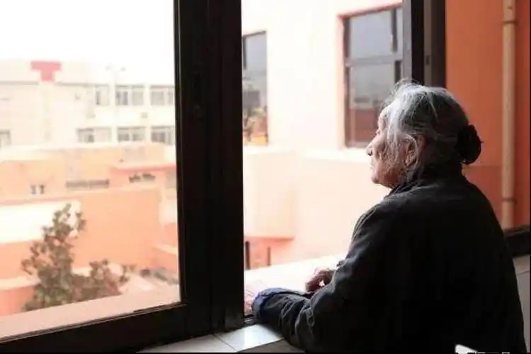 "宁养儿子,不生女儿",老人的无奈,和重男轻女无关