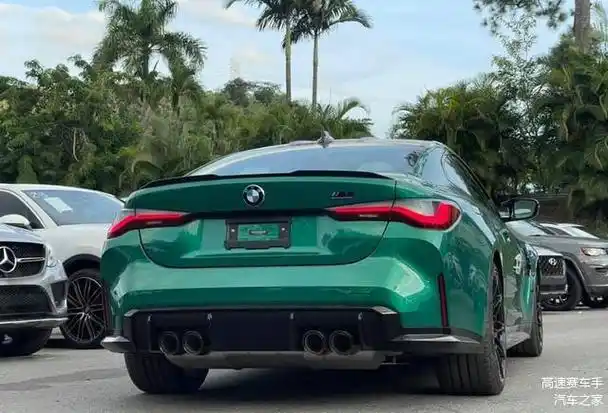 2021年宝马m4竞赛