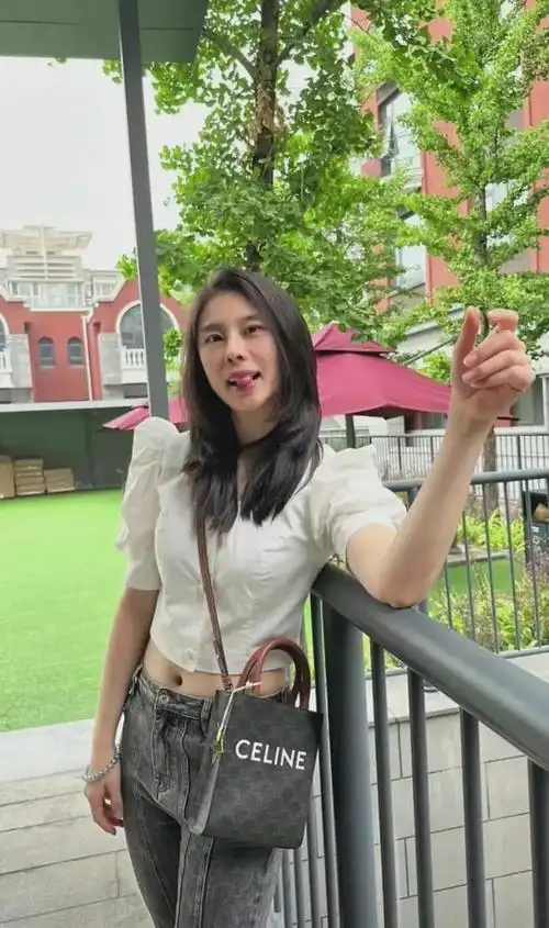 王思雨采访谈心路历程亚洲杯伤愈归来太出色高度评价中国女篮