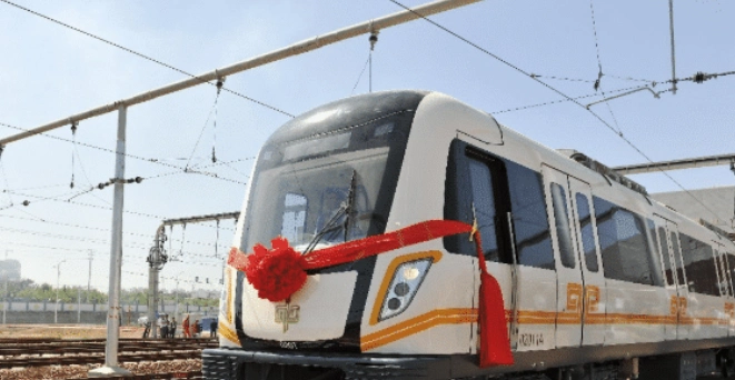 好消息!郑州17号地铁线明年通车,共设站26座最大时速120千米