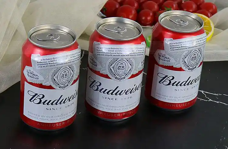 budweiser百威啤酒经典醇正小麦啤酒罐装百威330ml12听/24听装