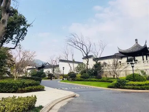 绿城云栖玫瑰园