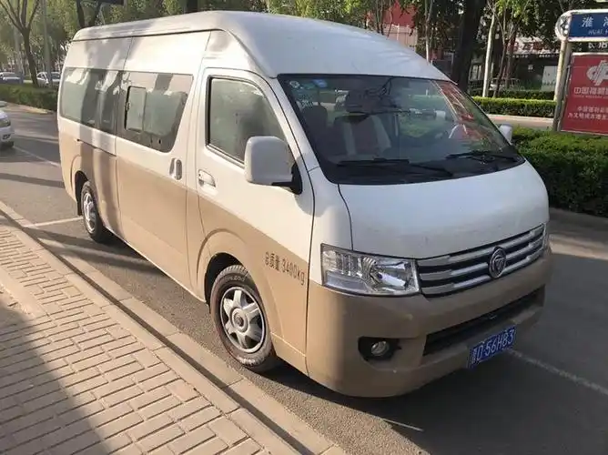 福田 风景g9 2020款 2.4l商运版9座商务车国vi 4k22d4m图片