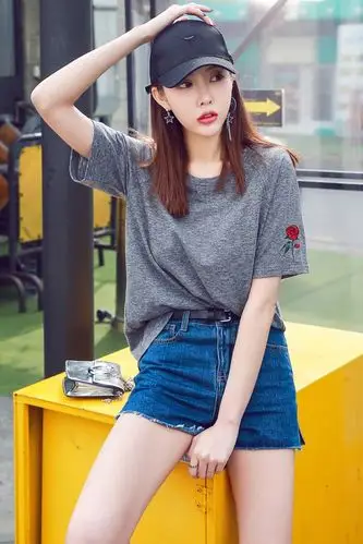 160cm100斤的女生夏天怎么穿衣搭配