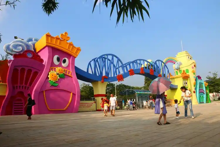 最大的:广州儿童公园,四个大门实景照片来了!