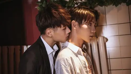 我是他的男盆友