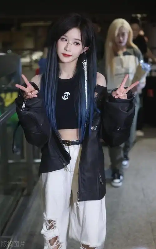 腰肢|段艺璇(配音演员)_网易订阅