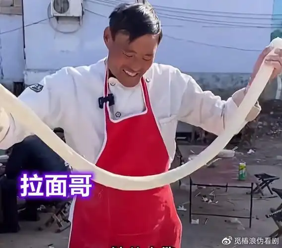 山东拉面哥蹿红一碗面3元十四年不改价怕老百姓吃不起