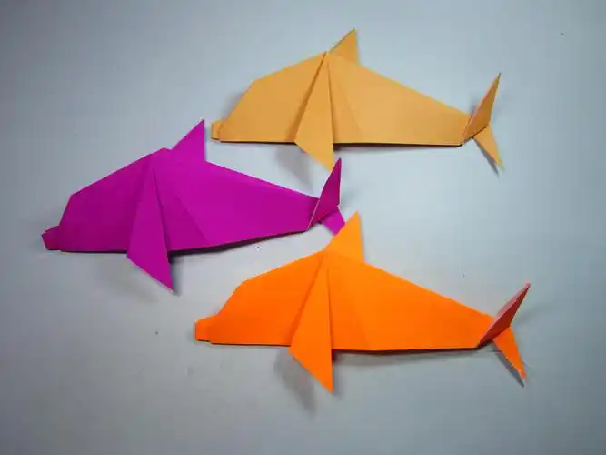 纸艺手工折纸小海豚,一张纸学会简单又漂亮的小动物海豚的折法