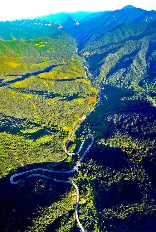我的家乡祁家河★《山路十八弯》