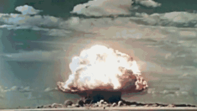 原创诸神之战里出现了类似今天的核武器或许是外星人的战争