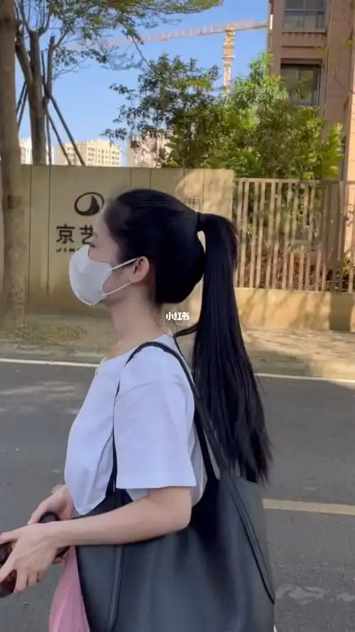 高马尾#直发#黑长直#苹果原相机