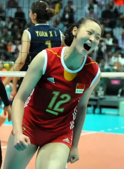女排惠若琪尴尬图片