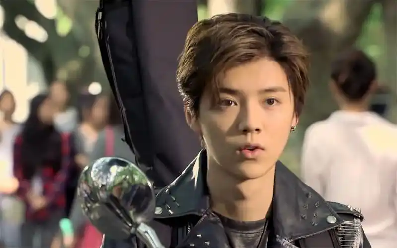 鹿晗的电视剧有哪些(鹿晗演过的7部影视作品全集:1部电视剧,6部电影