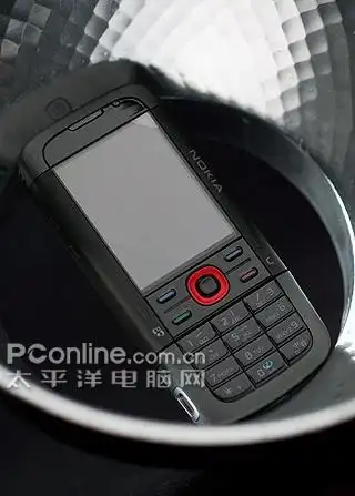 超酷纯黑 诺基亚5700变形金刚特别版图赏