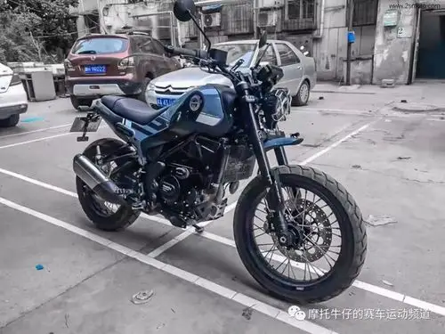 低调是最牛逼的炫耀贝纳利benelli幼狮250改装方案