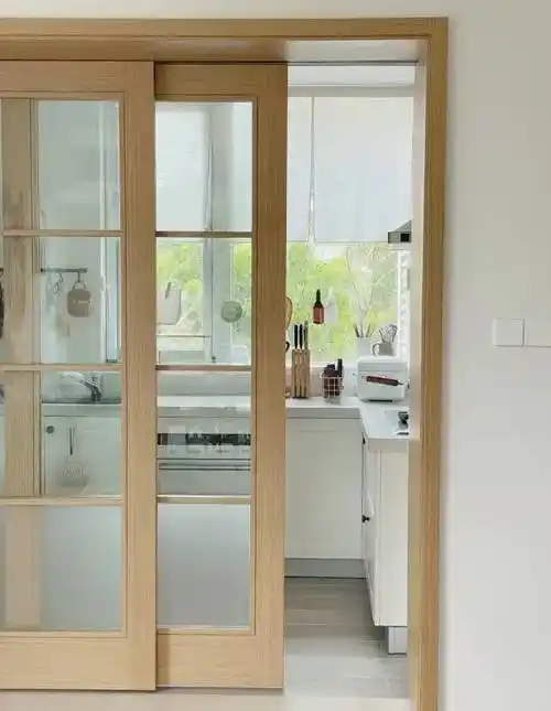 一侧平墙怎么做门套_6公分门套线墙留几公分_墙不平装门套