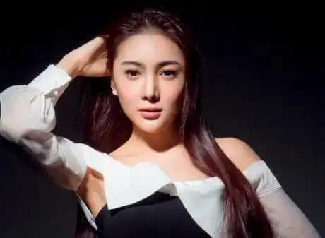 任娇个人资料简介坠楼身亡是怎么掉下去的 任娇杨旭文多人运动真相是