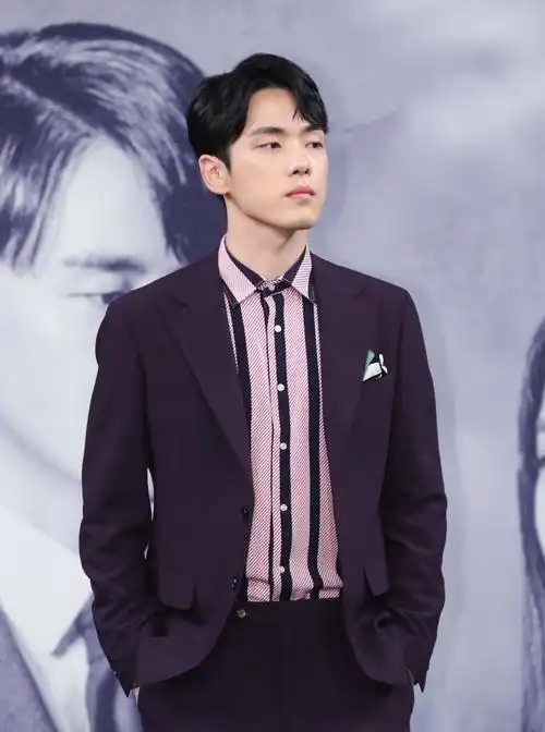 金正贤与徐智慧绯闻牵扯出合约纠纷人品争议