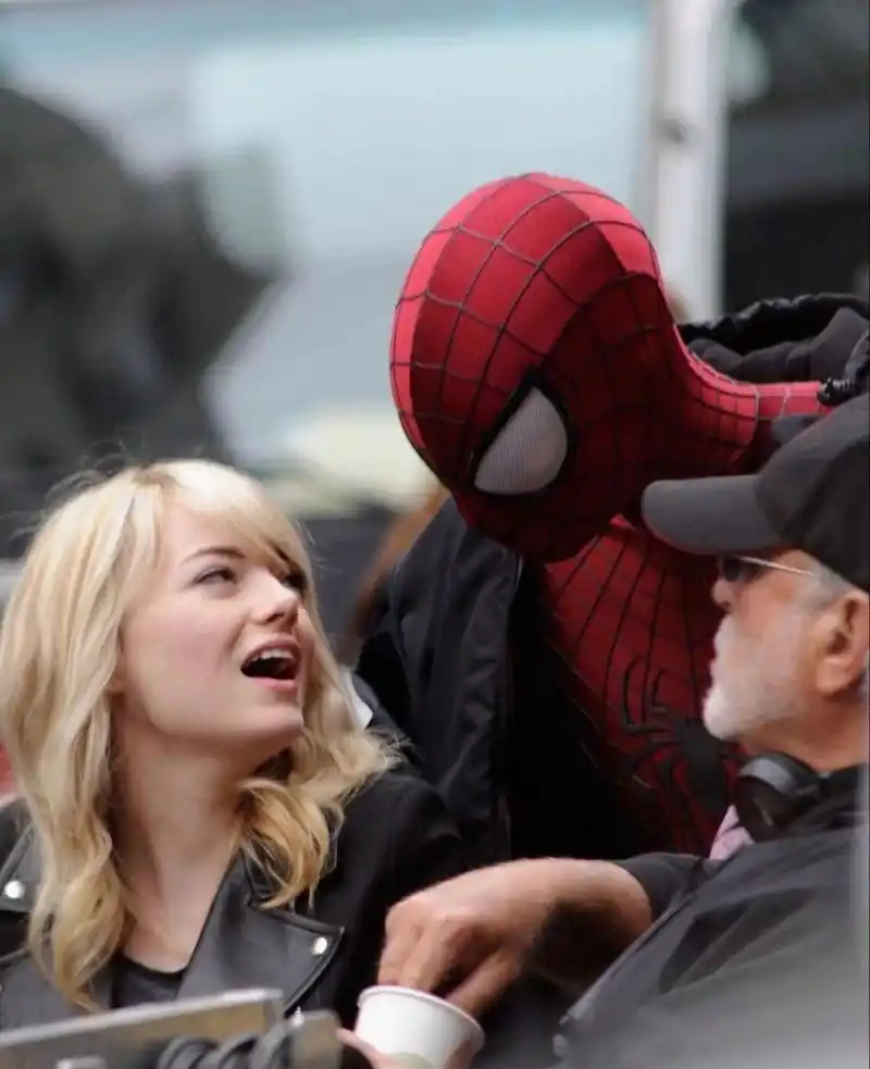 我的男朋友是蜘蛛侠 当年加菲与石头姐在一起的时候真的是担荡荡,在