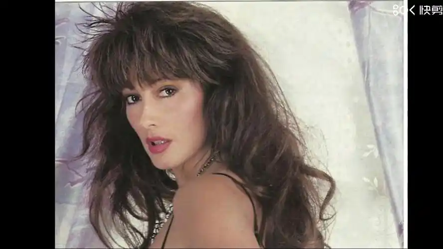 英国经典女艺人布瑞坦尼娅(brittania)上世纪御姐风格写真