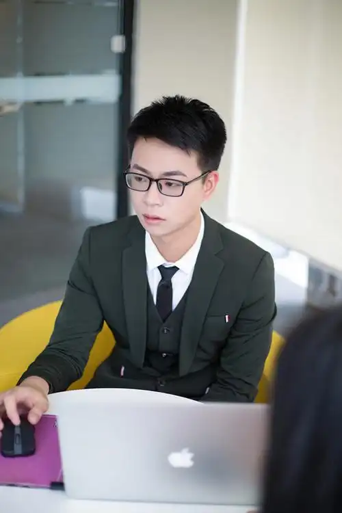 专访美容教主护肤讲师孙源诚:精致女人的皮肤医生!