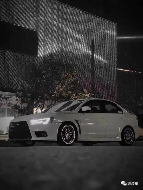 三菱翼神和evo的性能差别(用三菱翼神来圆童年时的evo梦)(9)