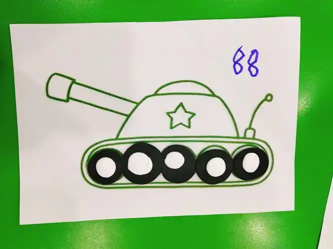 康语手工作品——彩泥系列:坦克