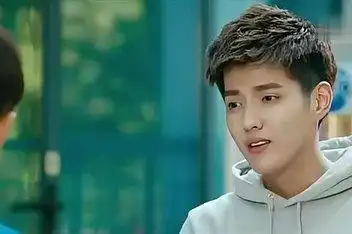 刘亦菲为了家庭接受乔任梁的钱,吴亦凡气急败坏,俩人不欢而散_百度