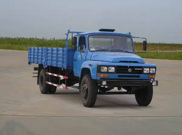 eq1093东风尖头四驱越野军卡,供应部队,油田勘察矿山采矿必备