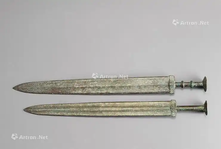 1666 青铜剑 (二件一组)