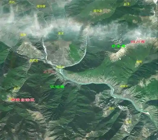 "天眼"看金沙江堰塞湖 滑坡前后一目了然