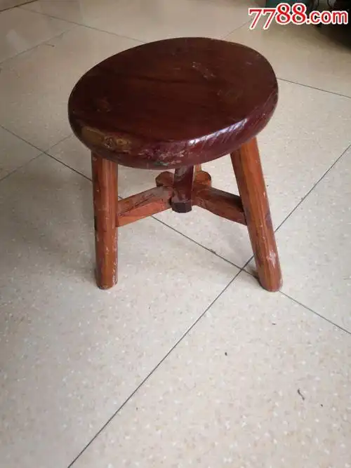 纯手工老艺人香椿木圆凳
