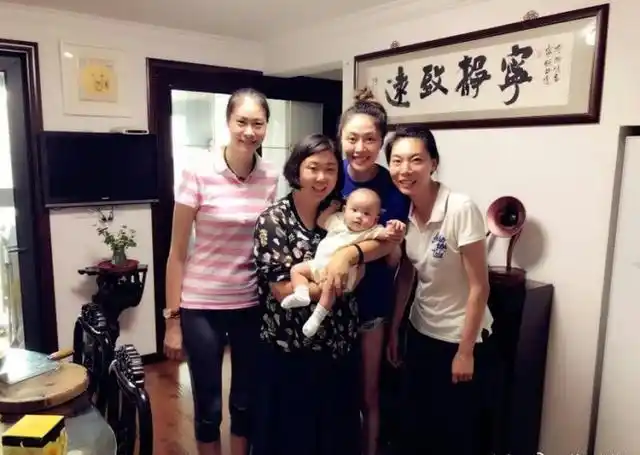 瘫痪11年前男排国手汤淼现状!如今女儿1岁半,妻子身份至今是谜