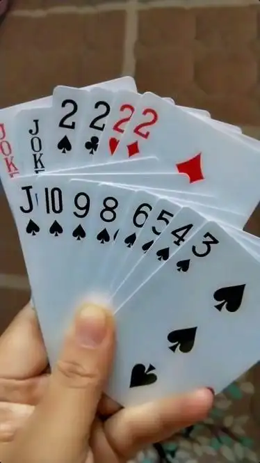 一手好牌不如妻,王炸在手不无敌,若把小3换成7,纵横天下我无敌.