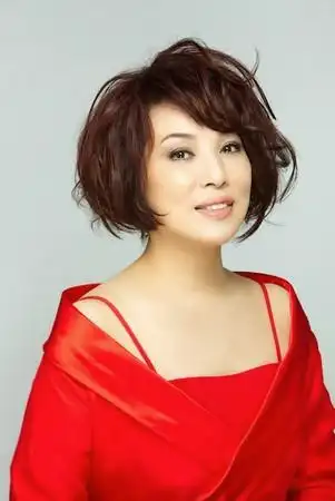 屏东体育馆变身ktv!吻别,忘情水带你进入时光隧道