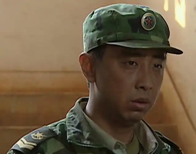 《士兵突击》:查看小说的隐藏片段,揭晓电视剧中没有的精彩剧情