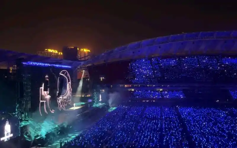 20230429张杰武汉演唱会—武汉体育中心—《北斗星的爱》380票视角